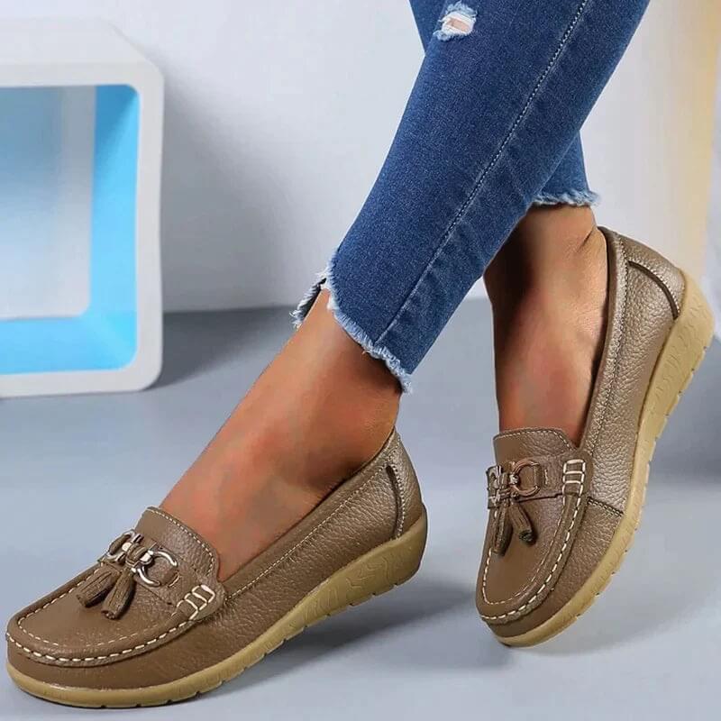 Women's moccasin shoes - city shoes with buckles - casual — Brown