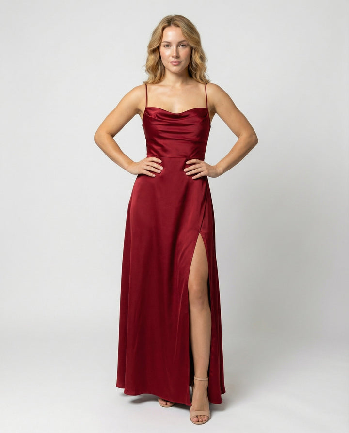 Damenkleid für Hochzeiten mit dünnen Trägern — Rot