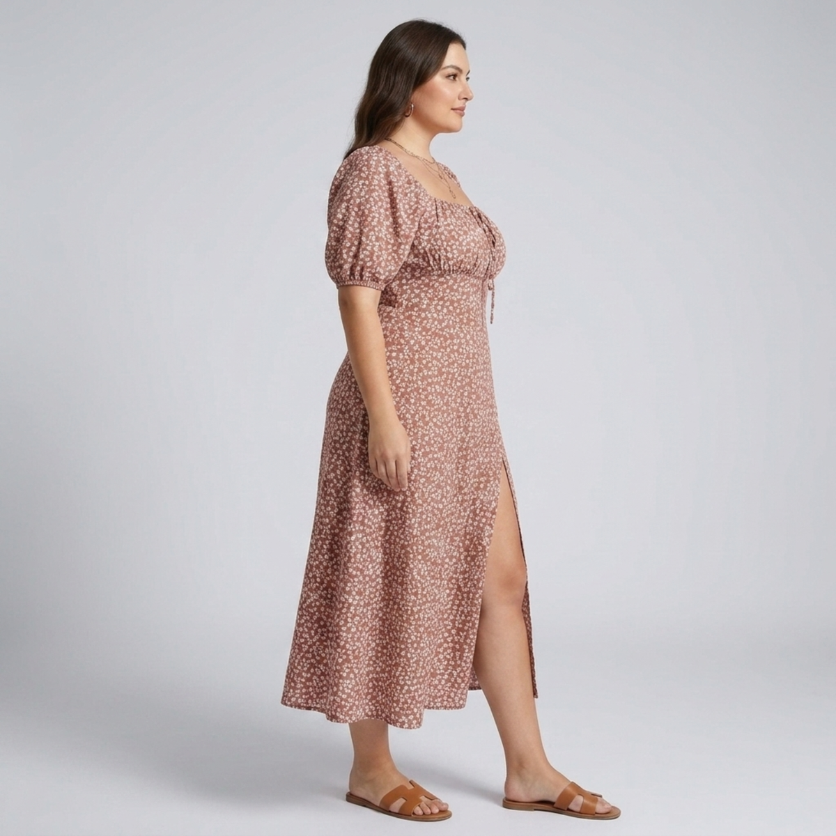 Plus size long dress with puff sleeves and print — Brown