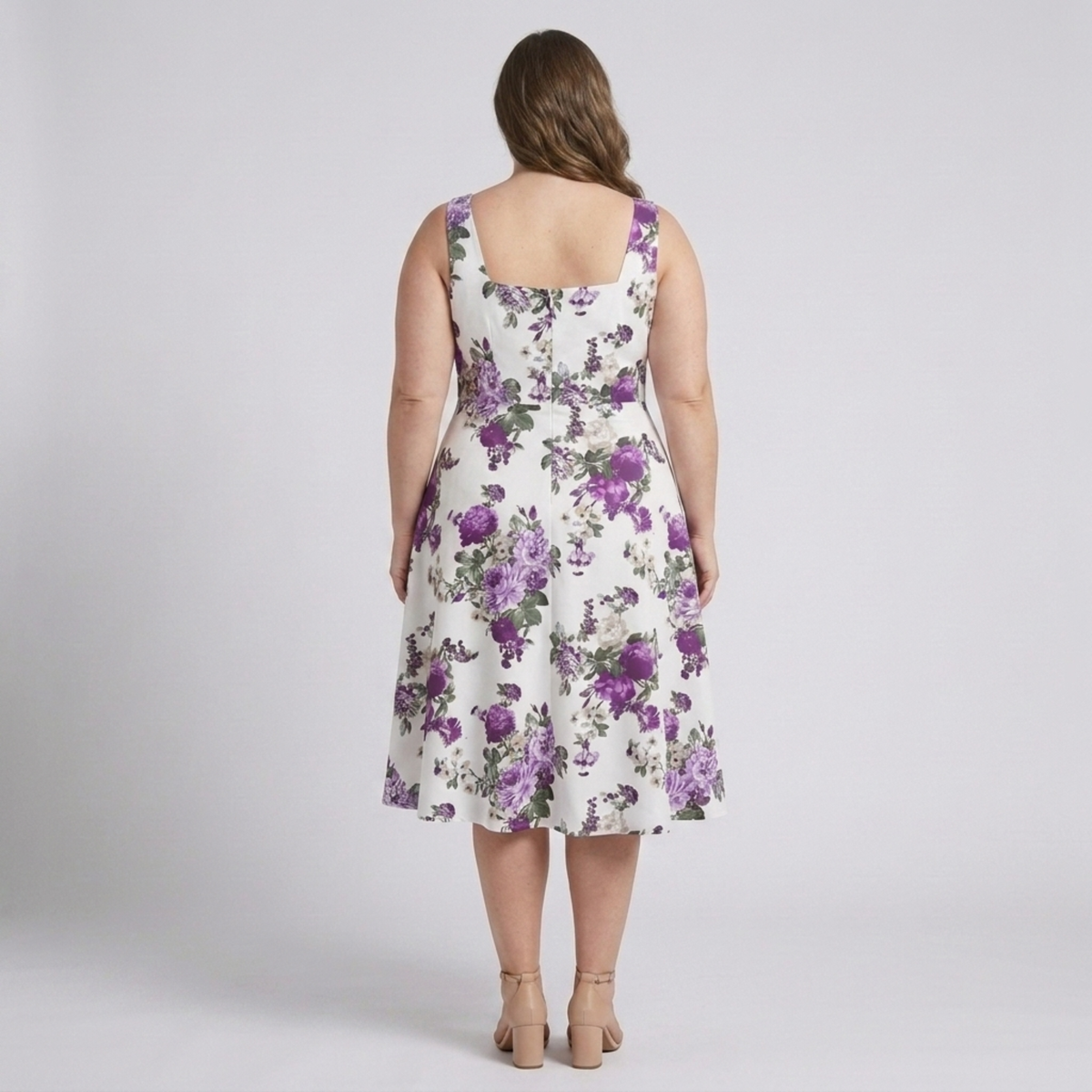 Plus size flared dress for women with square neckline — Purple
