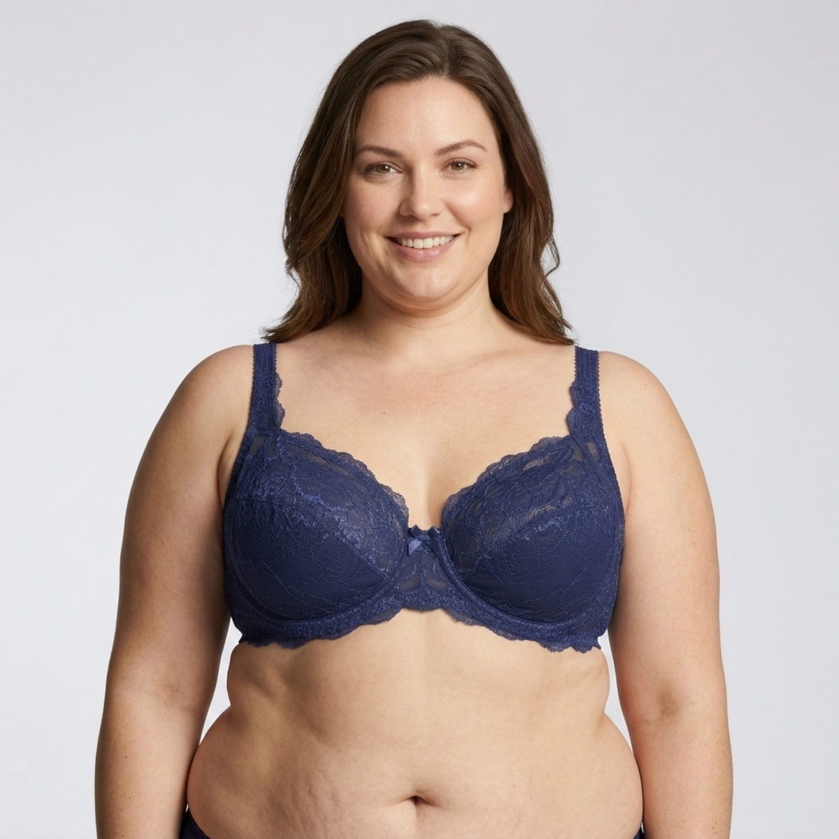 Plus size women's bra with underwire and lace details — image 1
