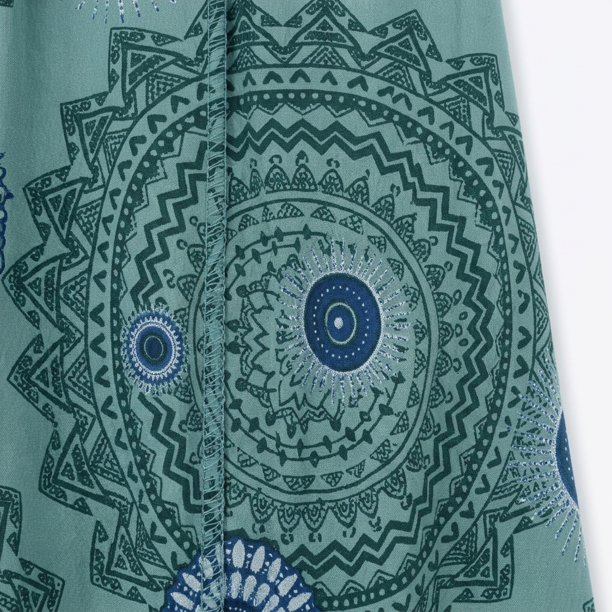 Plus Size Women's Printed Summer Dress with Lace Details — product view