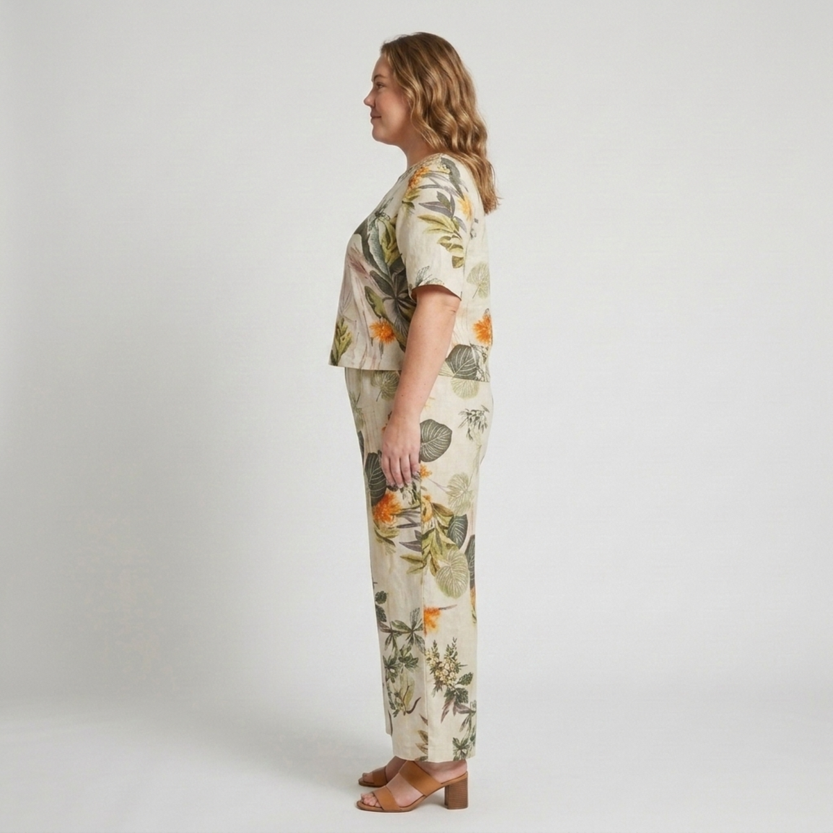 Plus Size Floral Print Pants Set — product view