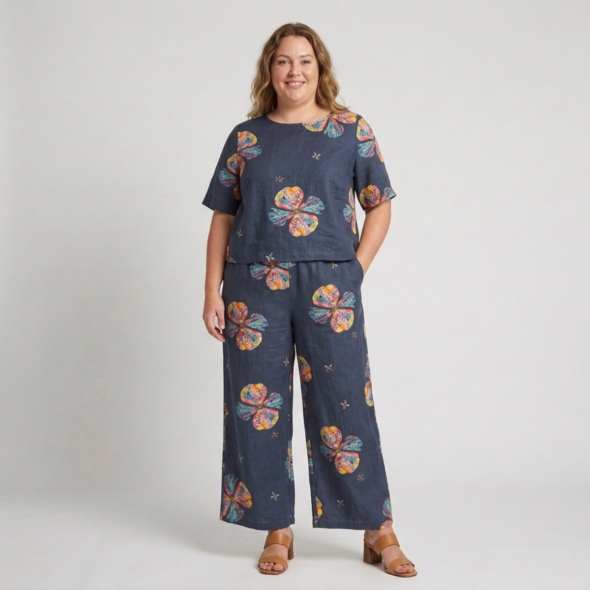 Plus Size Floral Print Pants Set — Navy Blue
