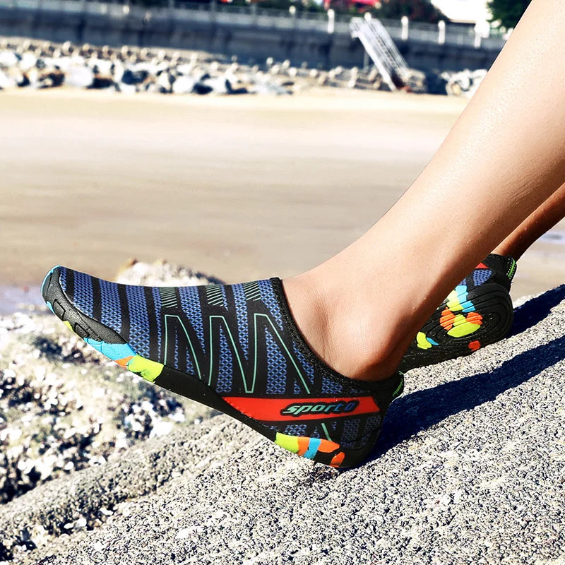 Unisex Water Shoes - Sea and Travel — Dark Blue