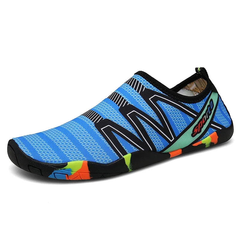 Unisex Water Shoes - Sea and Travel — Blue