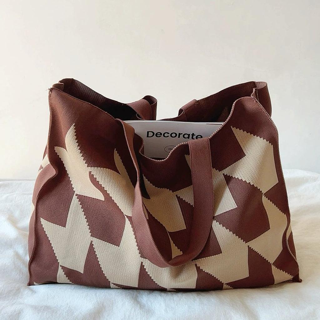 Women's Tote Bag with Practical Geometric Pattern — Brown