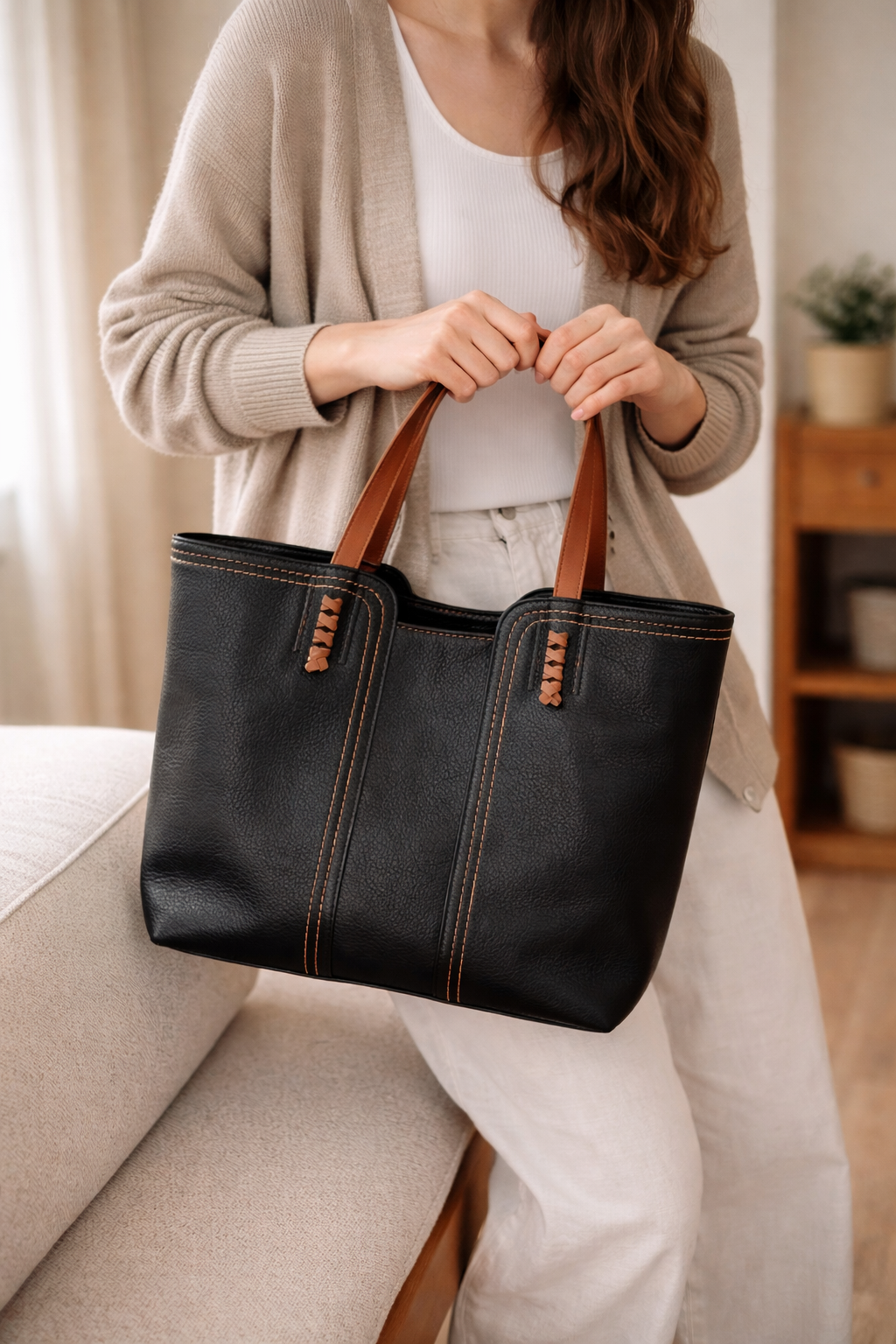 Structured style women's handbag — product view