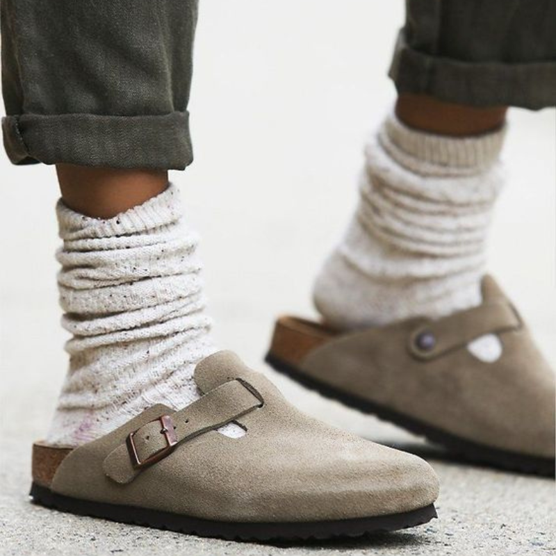 Men's Clogs with Ergonomic Sole — product view