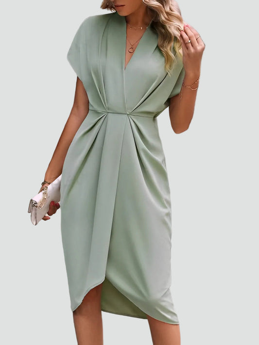 Fitted Midi Cocktail Dress — Light Green