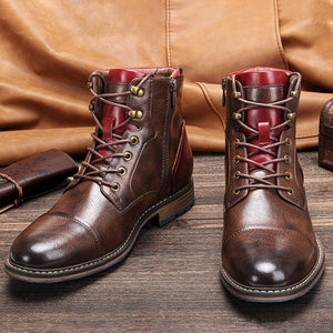 Herren-Stiefeletten mit knöchelhohem Schaft und Schnürung — Braun