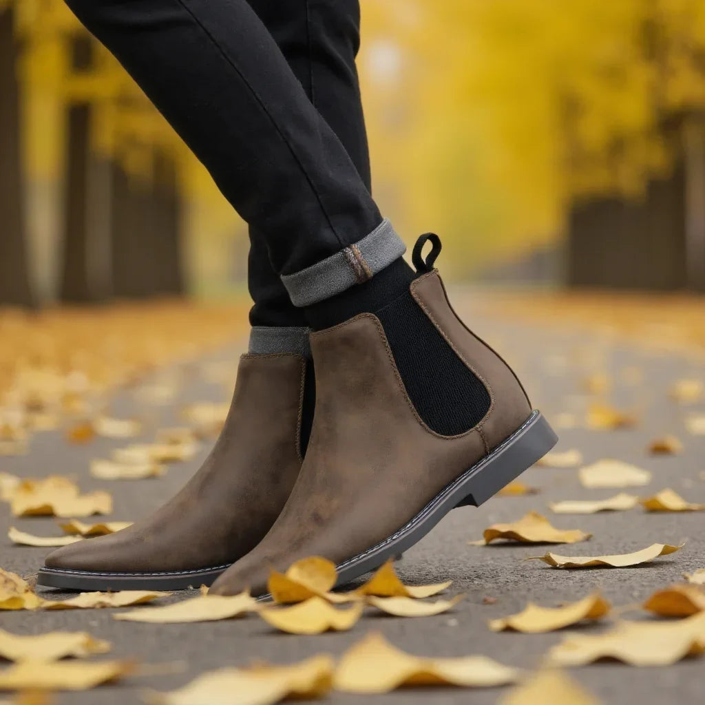 Men's Chelsea Boots with Lining — product view