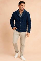 Herren-Cardigan mit schmalem Schalkragen und Knopfverschluss — Dunkelblau