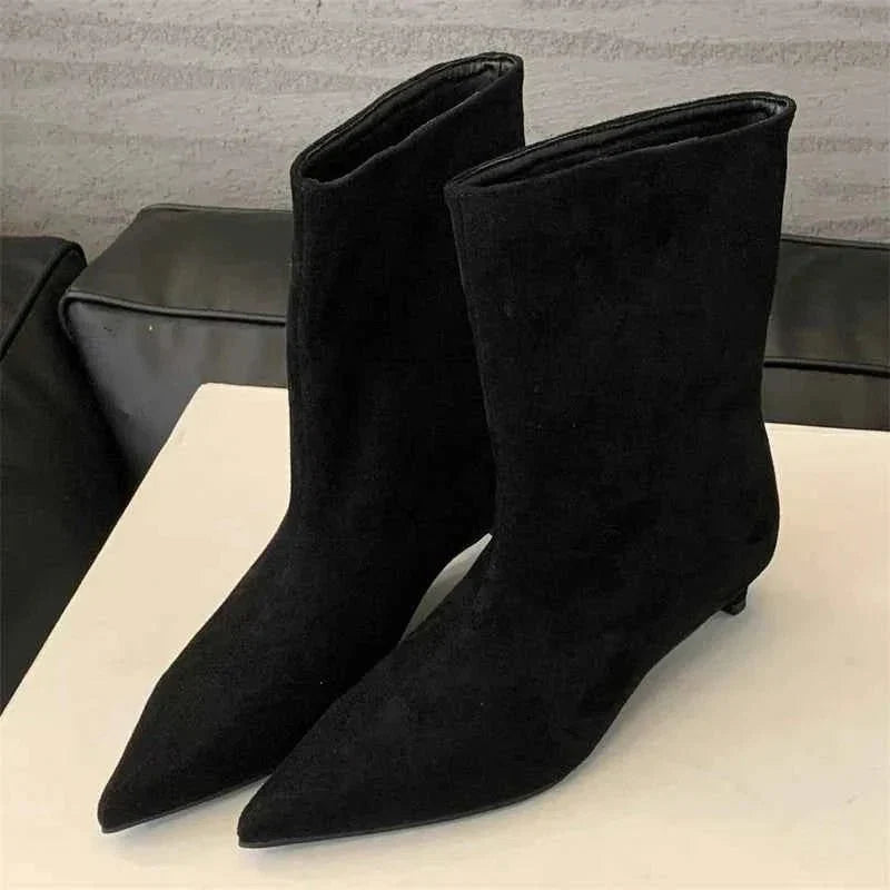 Women’s Ankle Boots – Pointed Toe, Stiletto Heel, Elegant Cut, Timeless Style — image 2