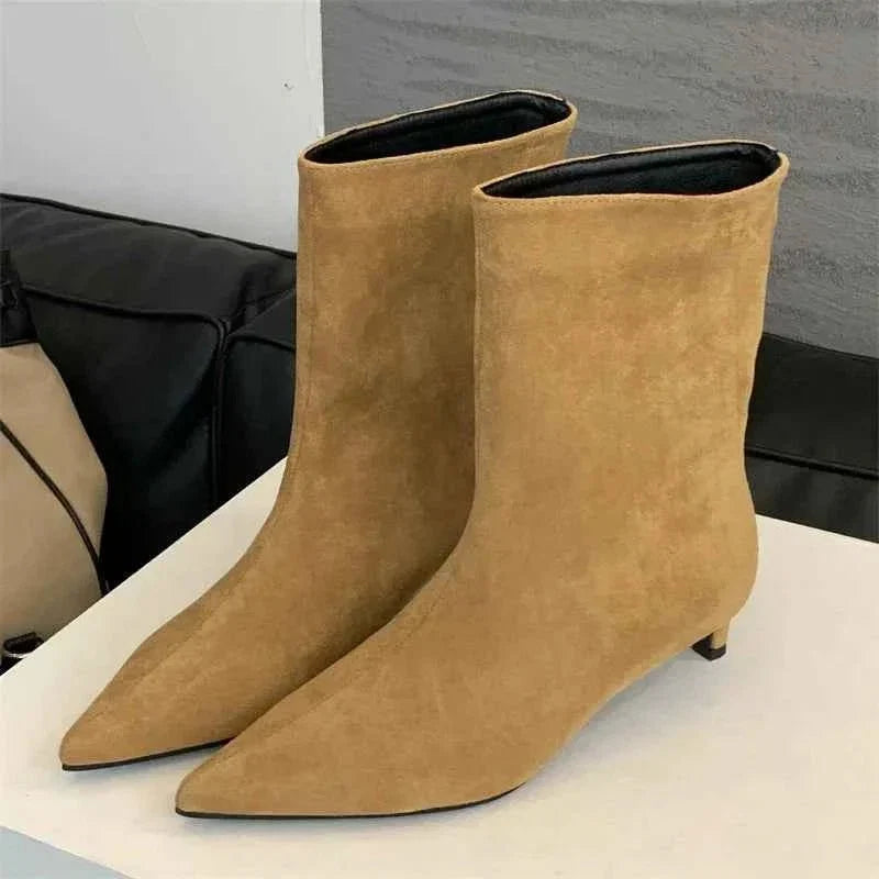 Women’s Ankle Boots – Pointed Toe, Stiletto Heel, Elegant Cut, Timeless Style — image 3