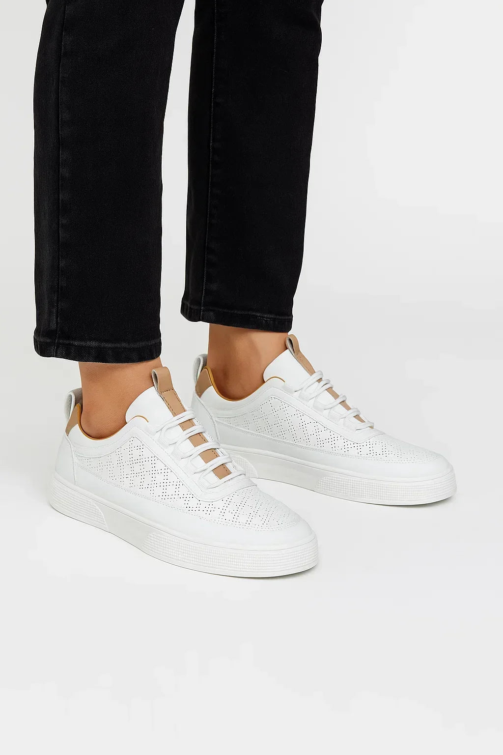 Men’s Sneakers – Perforated with a Comfortable Sole — White/Khaki