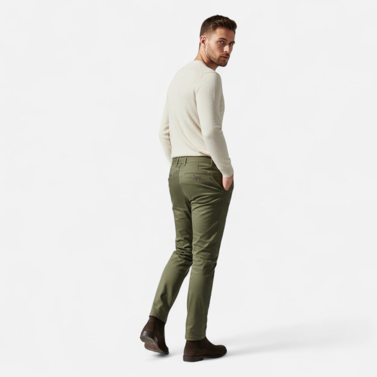 Men’s Chinos – Slim Fit and Effortlessly Smart-Casual Everyday Style — Green