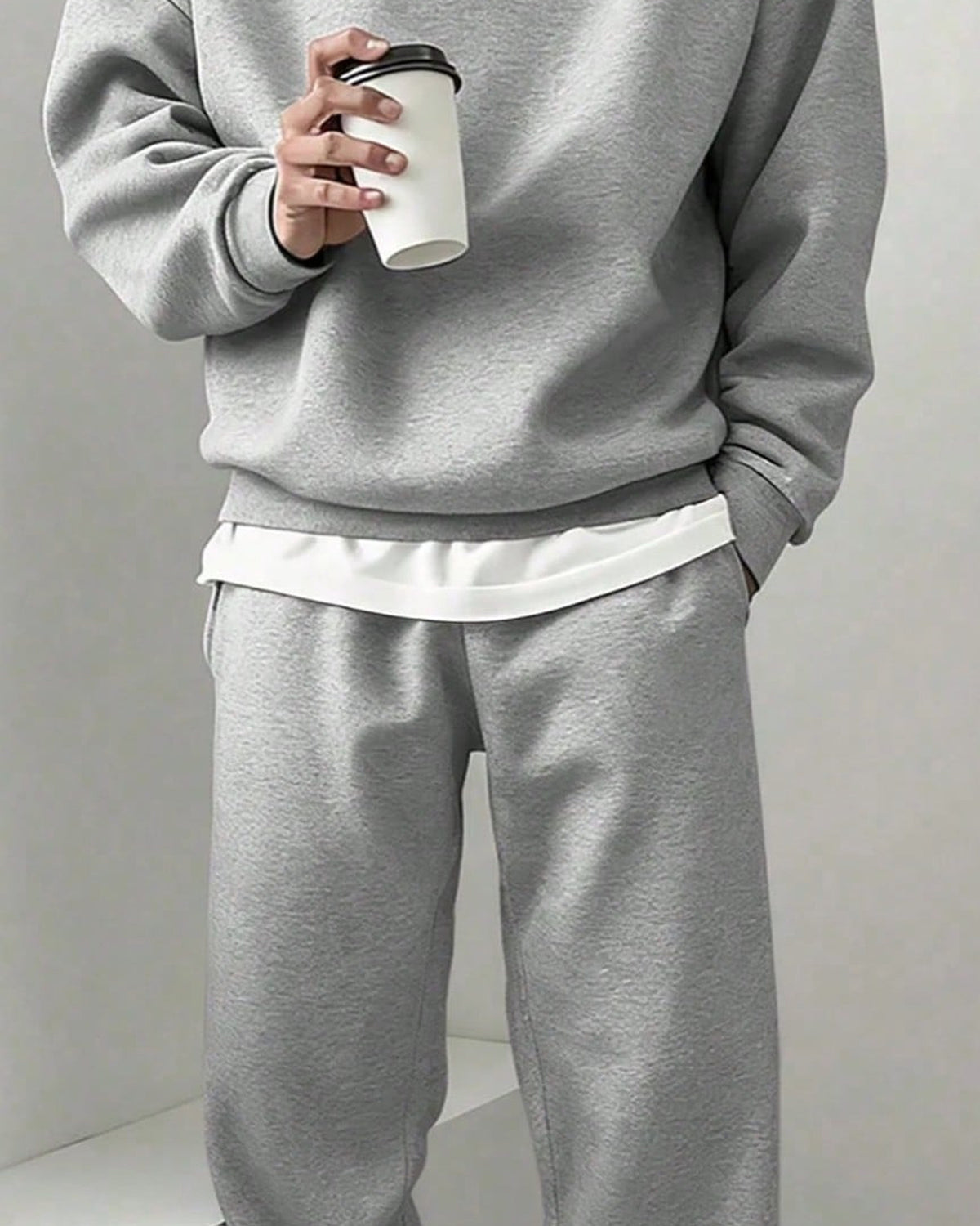 Men's Co-ord Set in Light Grey - detalhe
