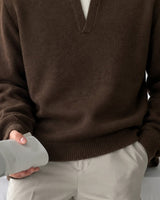 Men's Long Sleeve Jumper in Brown - detalhe