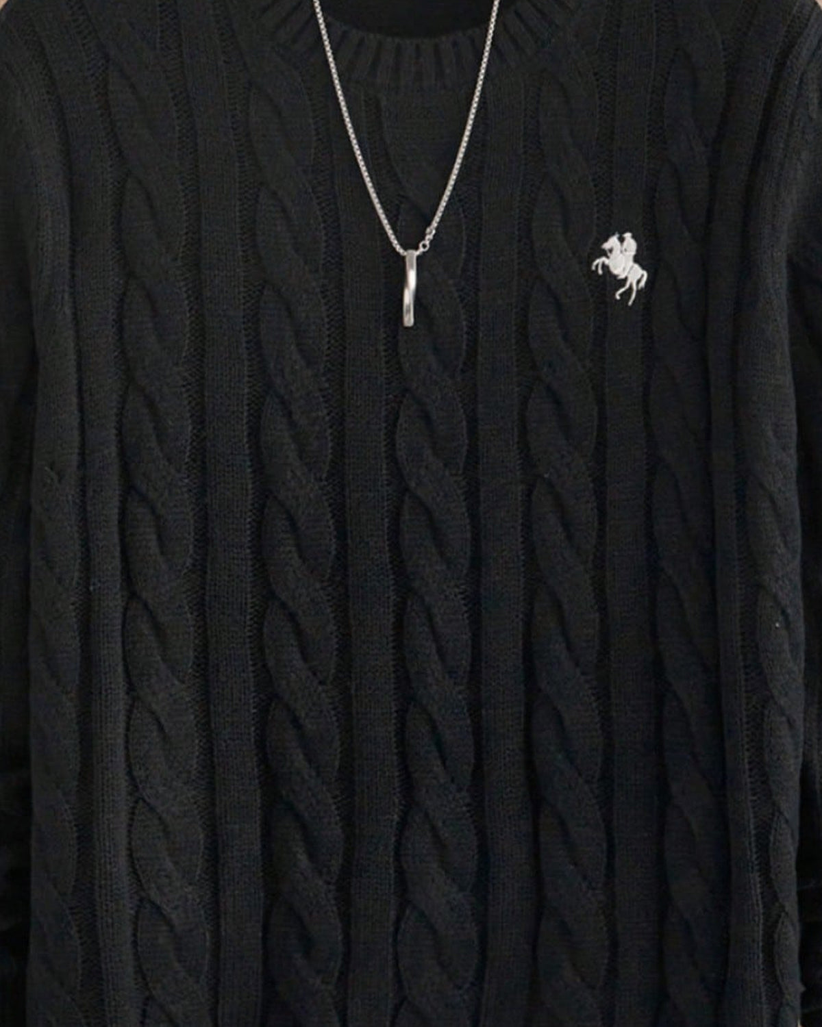 Men's Long Sleeve Jumper in Black - detalhe