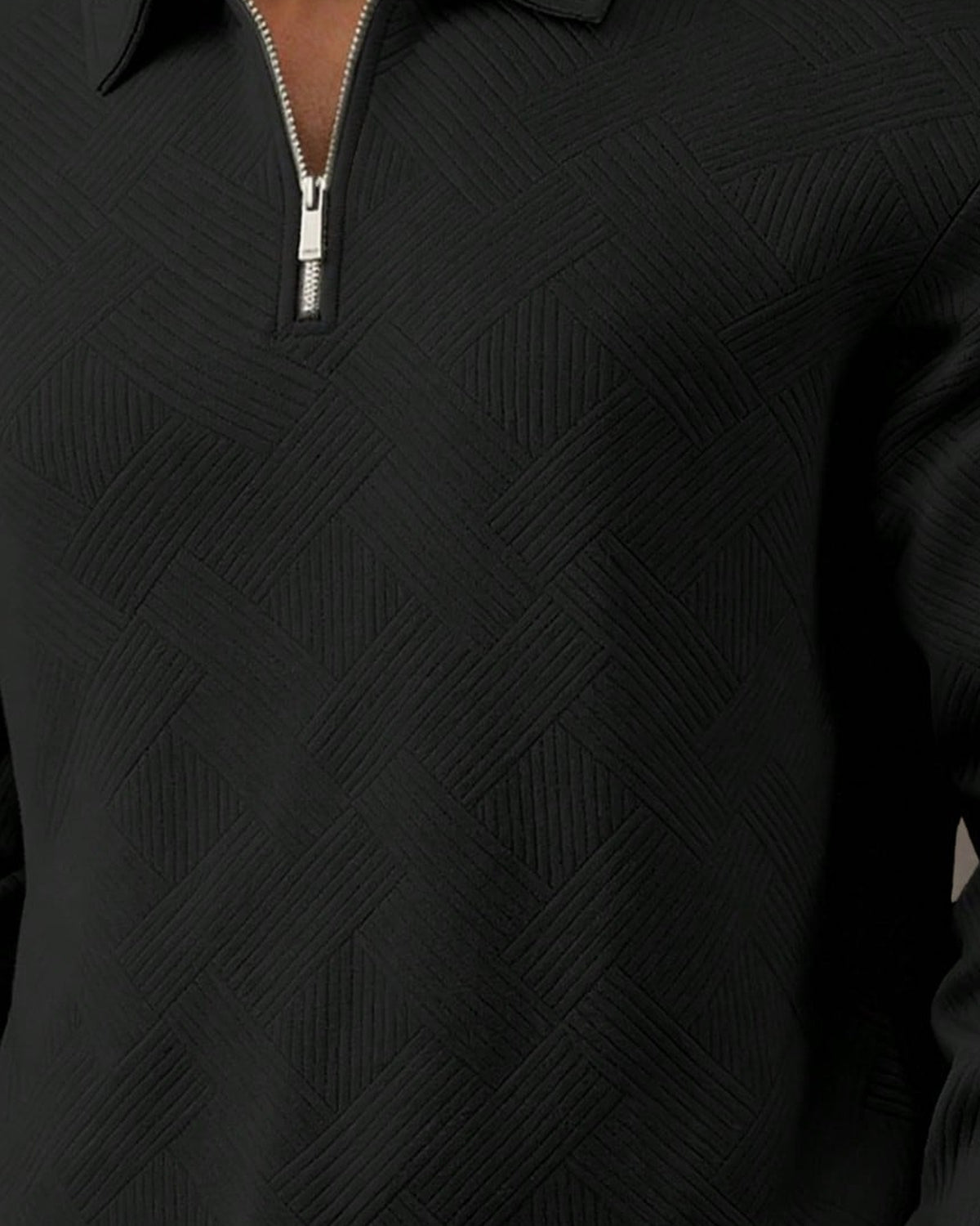 Men's Long Sleeve Polo Shirt in Black - detalhe