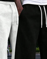 Men's Trousers in Black - detalhe