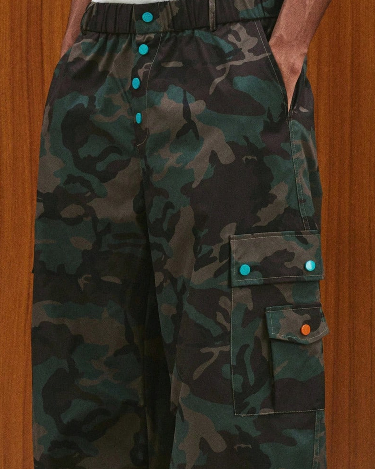 Men's Trousers in Multicolor - detalhe