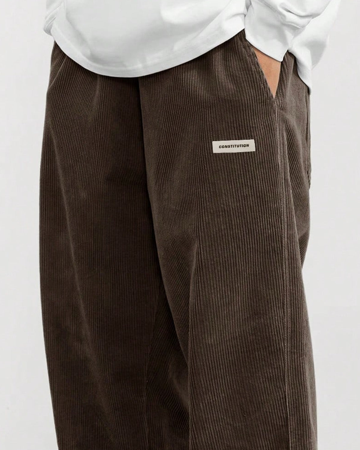 Men's Trousers in Coffee Brown - detalhe