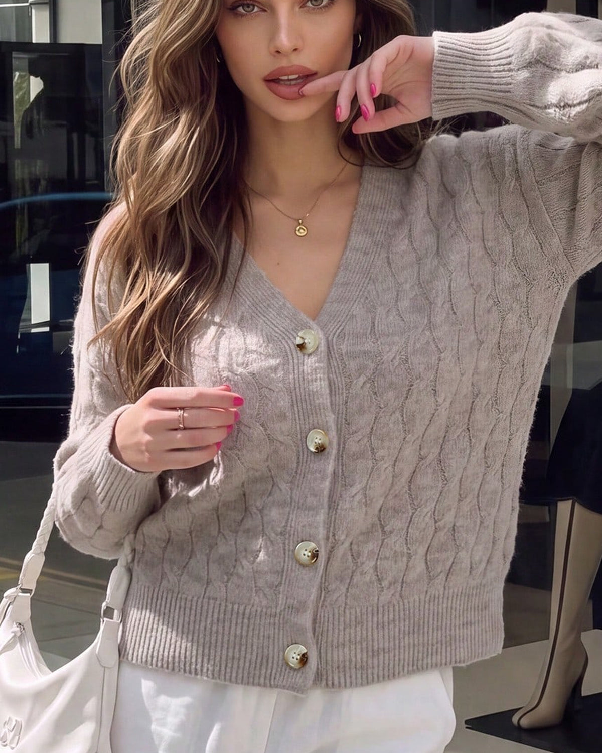 Women's Cable-Knit Long Sleeve Cardigan in Grey - detalhe