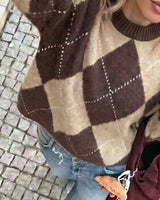 Women's Long Sleeve Crew Neck Jumper in Khaki/Brown - detalhe