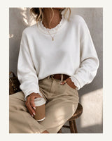 Women's Long Sleeve Crew Neck Jumper in White - original-tratada