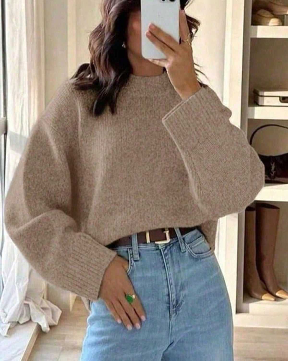 Women's Long Sleeve Jumper in Camel - detalhe