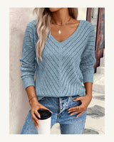Women's Long Sleeve V-Neck Jumper in Blue - original-tratada