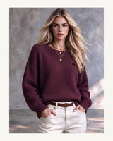 Women's Crew Neck Jumper in Burgundy - original-tratada