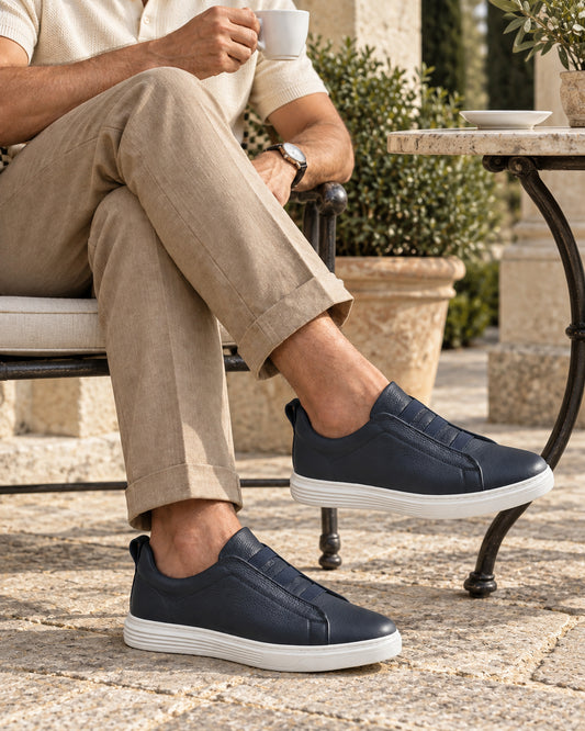 Trainers for men with stretch laces — Midnight Navy
