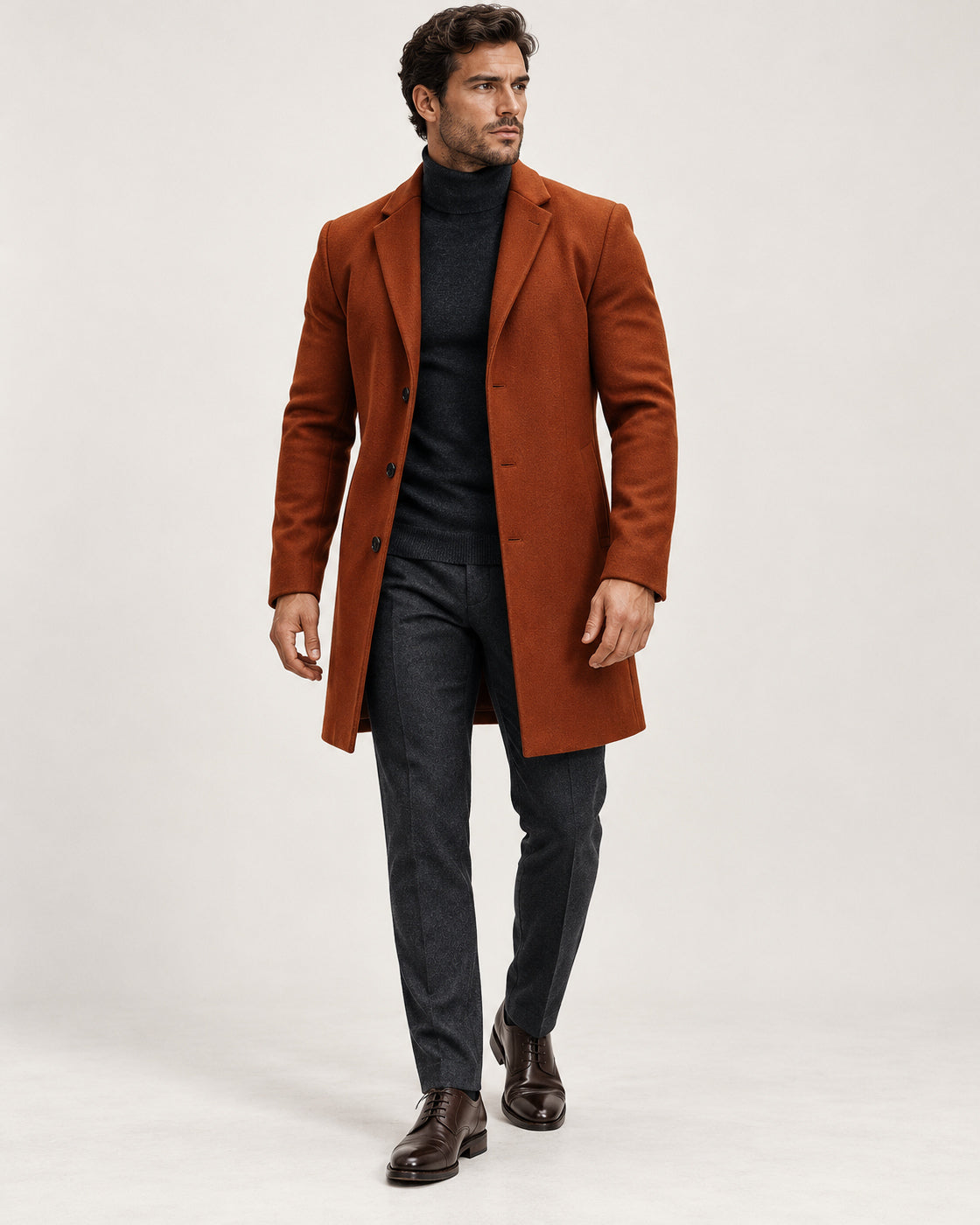 Trench coat for men with a sculpted cut and fluid drape — Brown